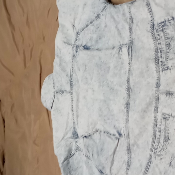 Vintage and Awesome Acid Wash Denim Parka, made by kaotic! - Picture 7 of 13